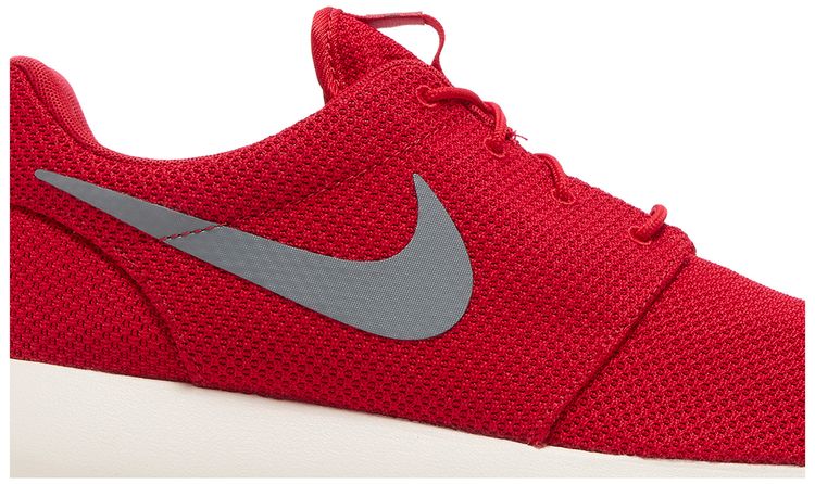 Nike Roshe One Sport Red