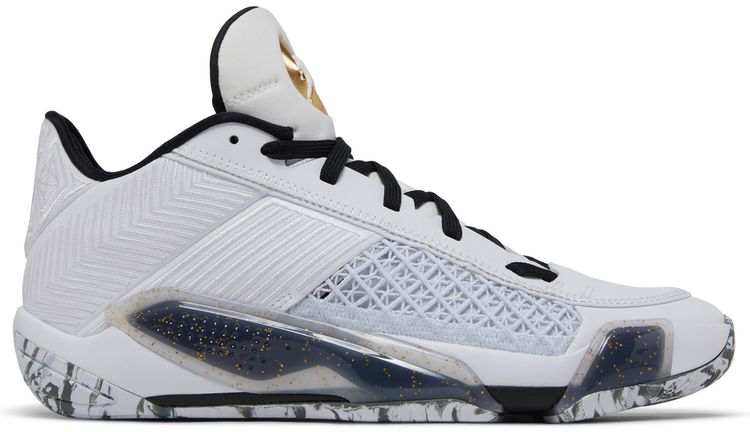 Air Jordan 38 Low Royalty