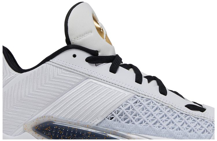 Air Jordan 38 Low Royalty