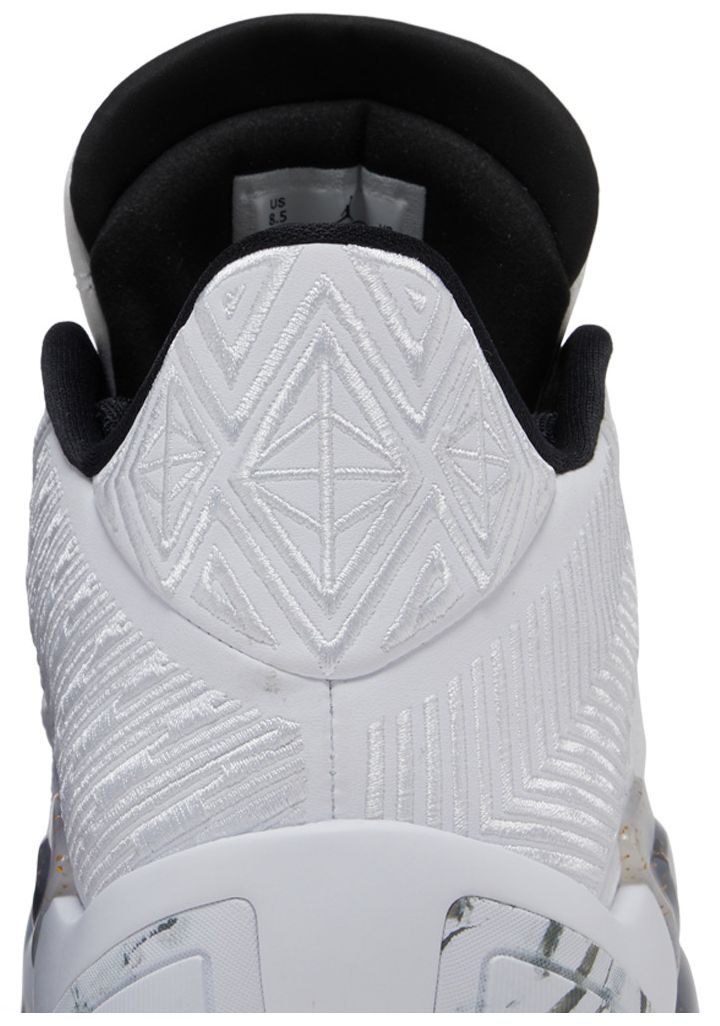 Air Jordan 38 Low Royalty