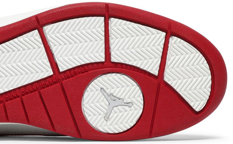 Air Jordan Nu Retro 2