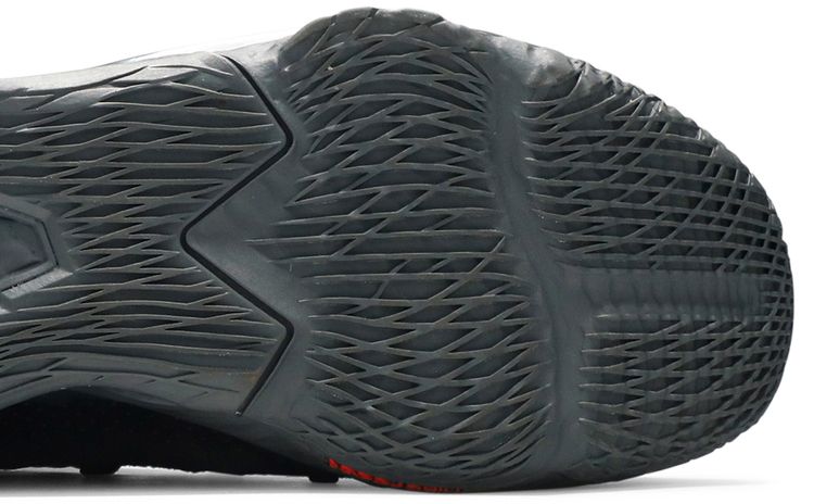 Nike Lebron 17 Low EP Bred