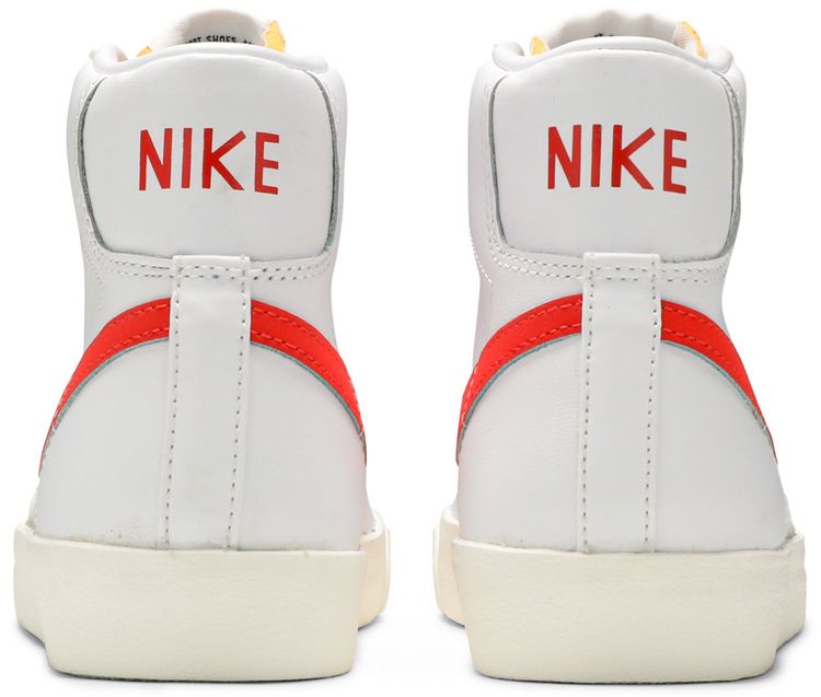 Wmns Blazer 77 Vintage Mid Habanero Red