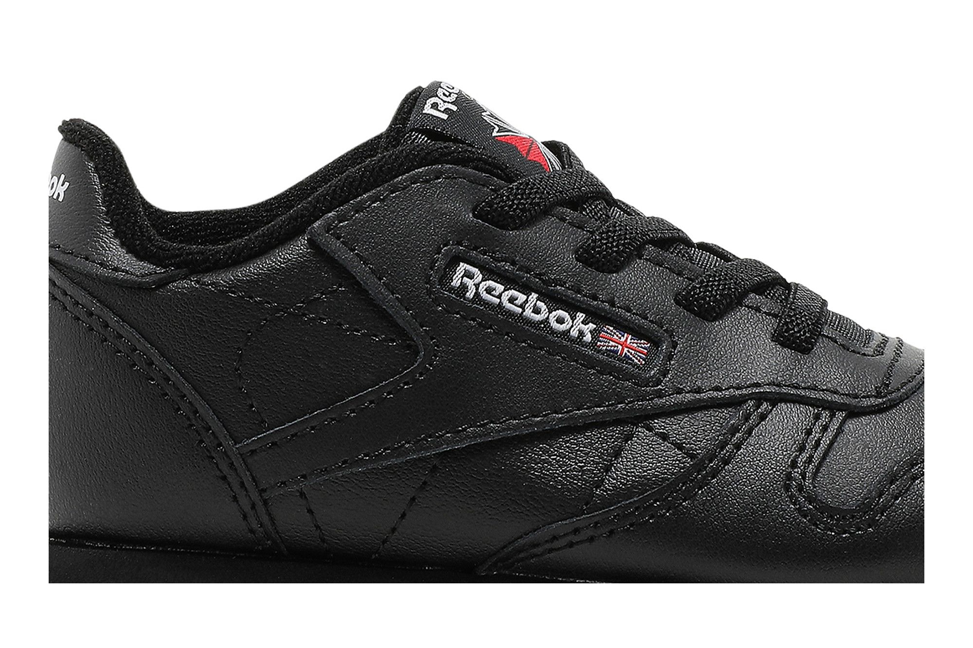 Reebok classic triple black new arrivals
