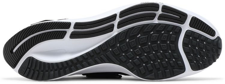 Nike Wmns Air Zoom Pegasus 38 FlyEase Black White