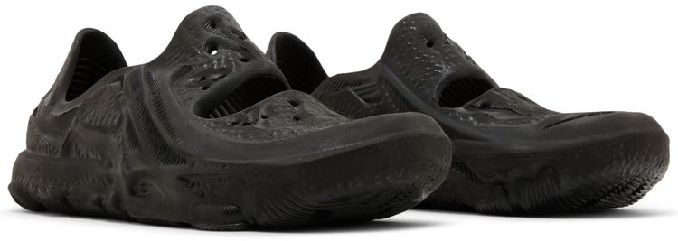 Nike ISPA Universal Black