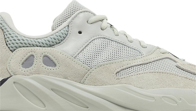 Yeezy Boost 700 Salt 2024