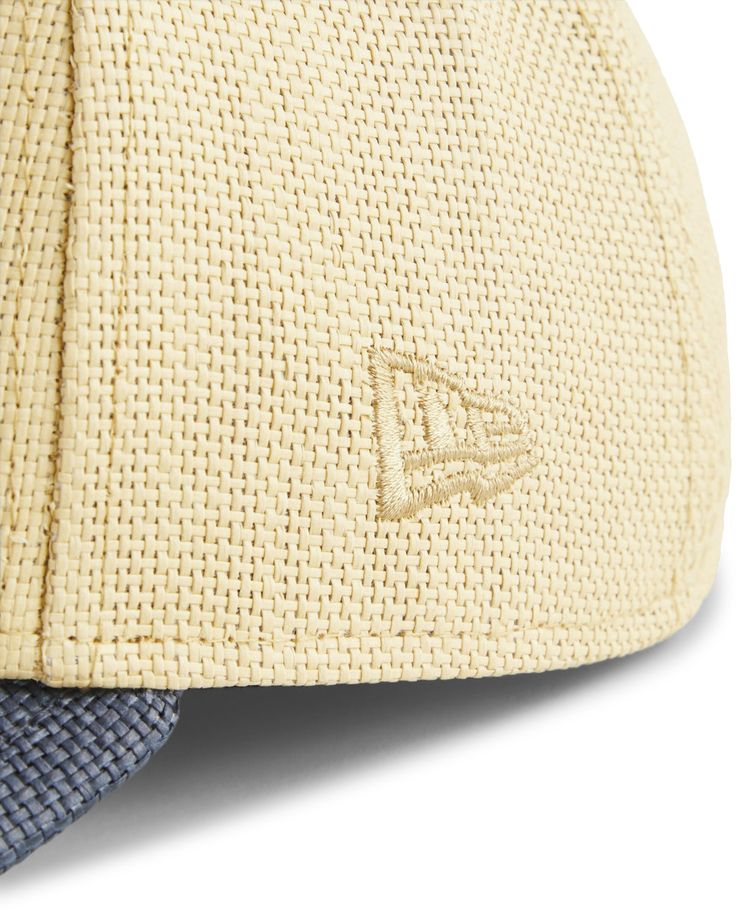 Kith  New Era For The New York Yankees Raffia 9FORTY A Frame Snapback Sandrift