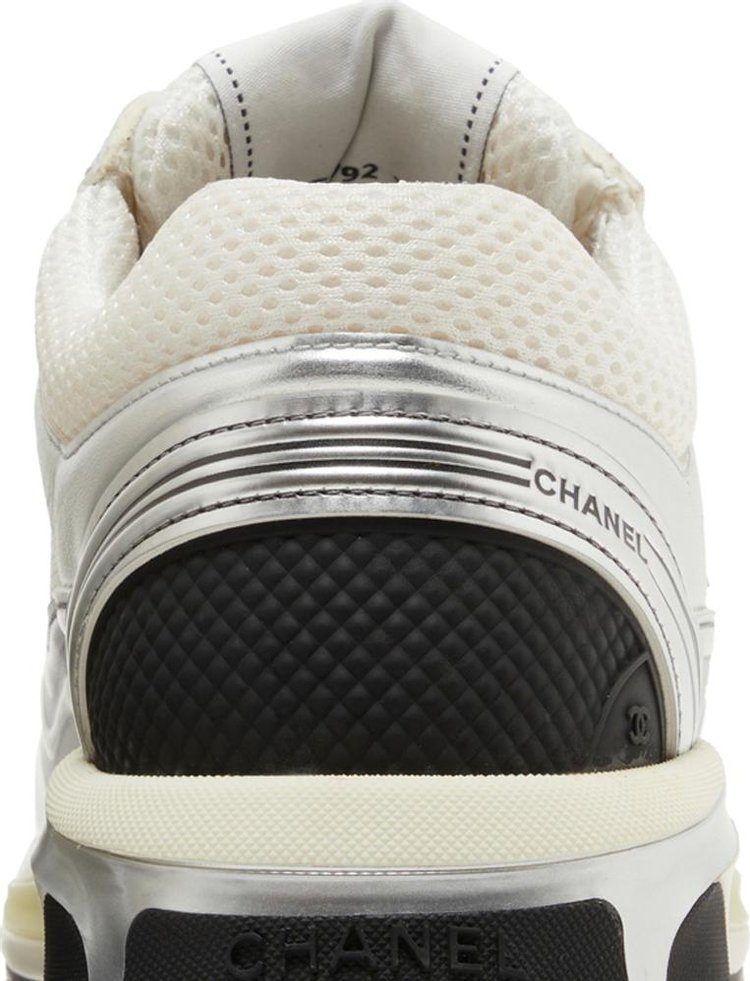 Chanel Wmns CC Logo Sneaker White Silver