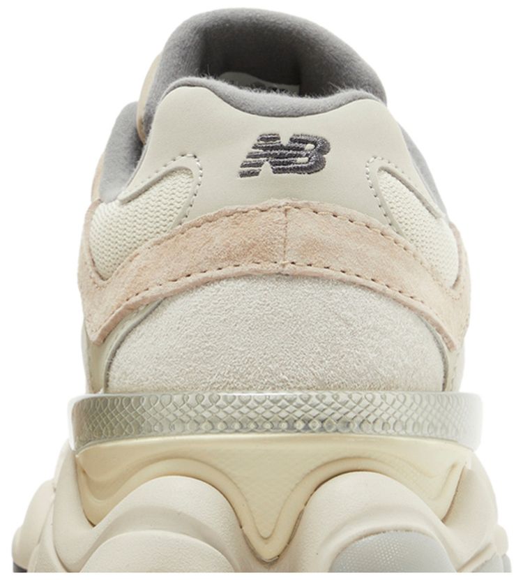 9060 Sea Salt Surf