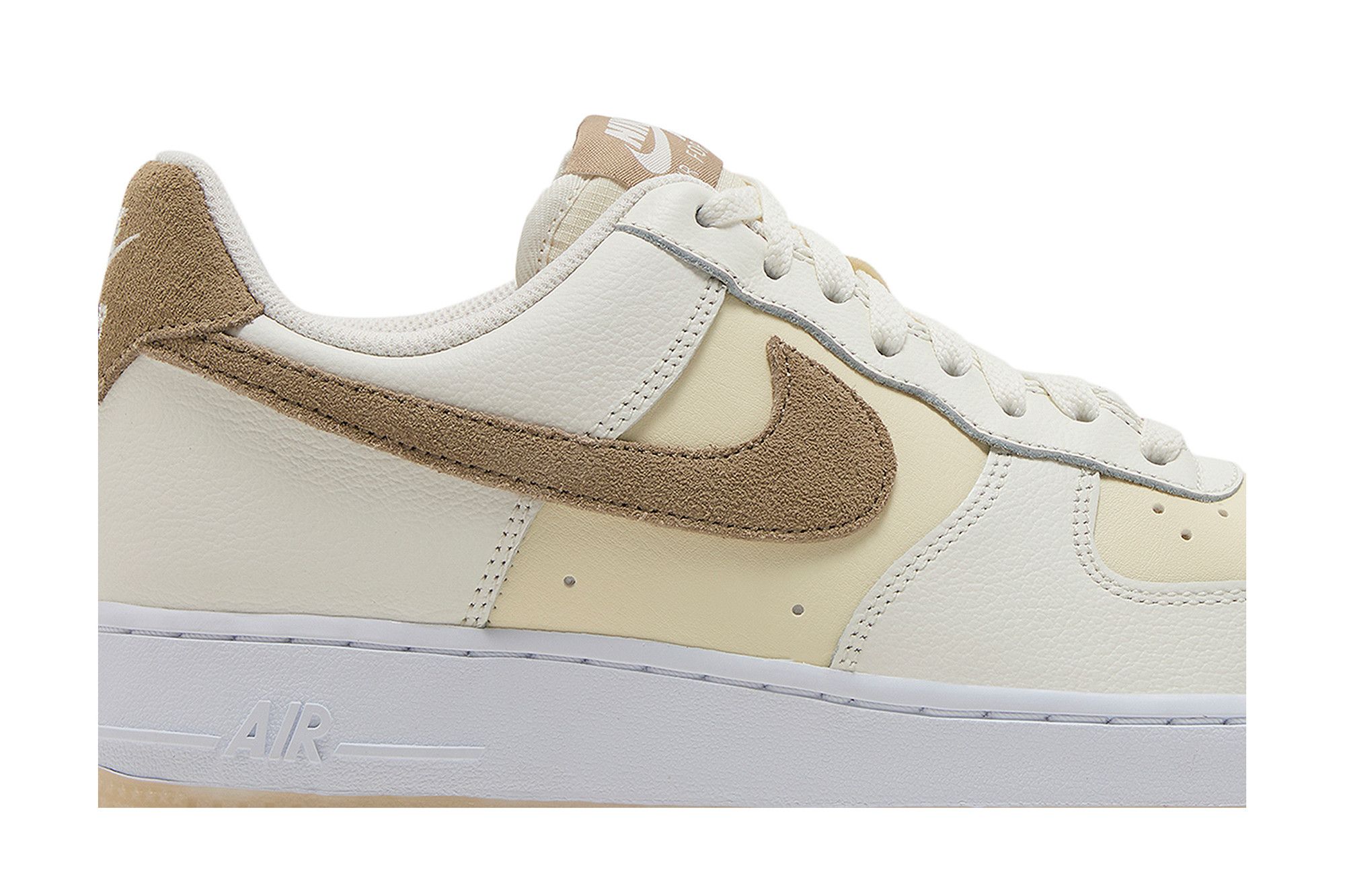 Nike air force 1 07 khaki store