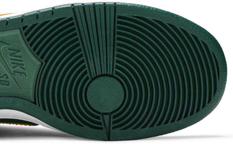 Nike Dunk High Pro SB St Patrick Day