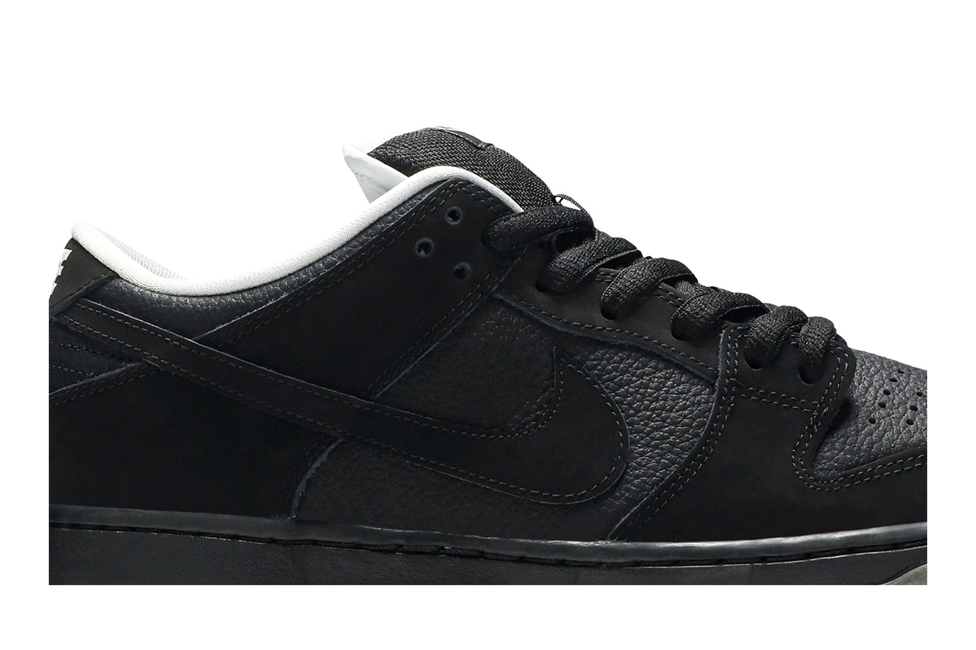 Atlas x nike sb dunk low clearance