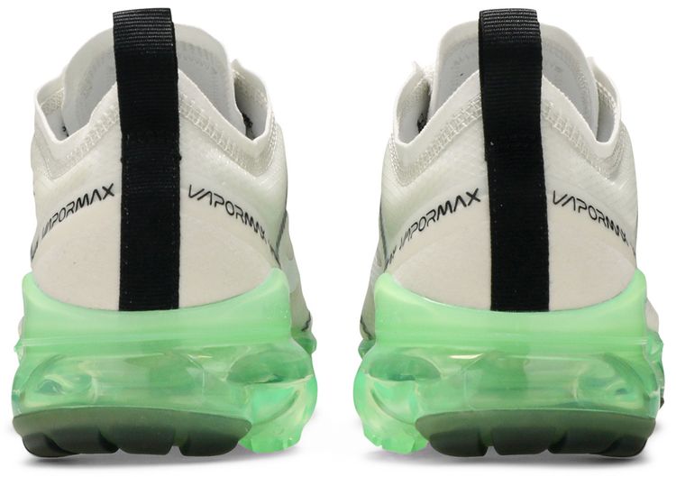 Nike Wmns Air VaporMax 2019 Phantom Volt