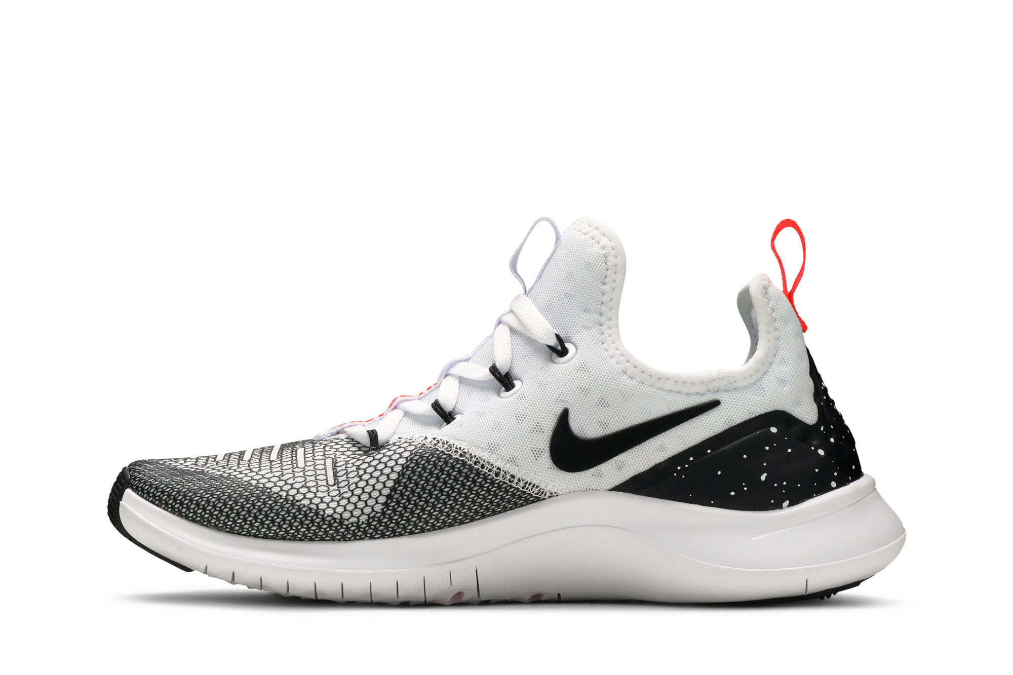 Nike women's free tr 8 white black total crimson hotsell