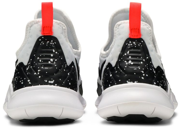 Wmns Free TR 8 White Black