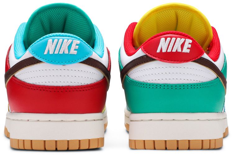 Dunk Low SE Free99   White