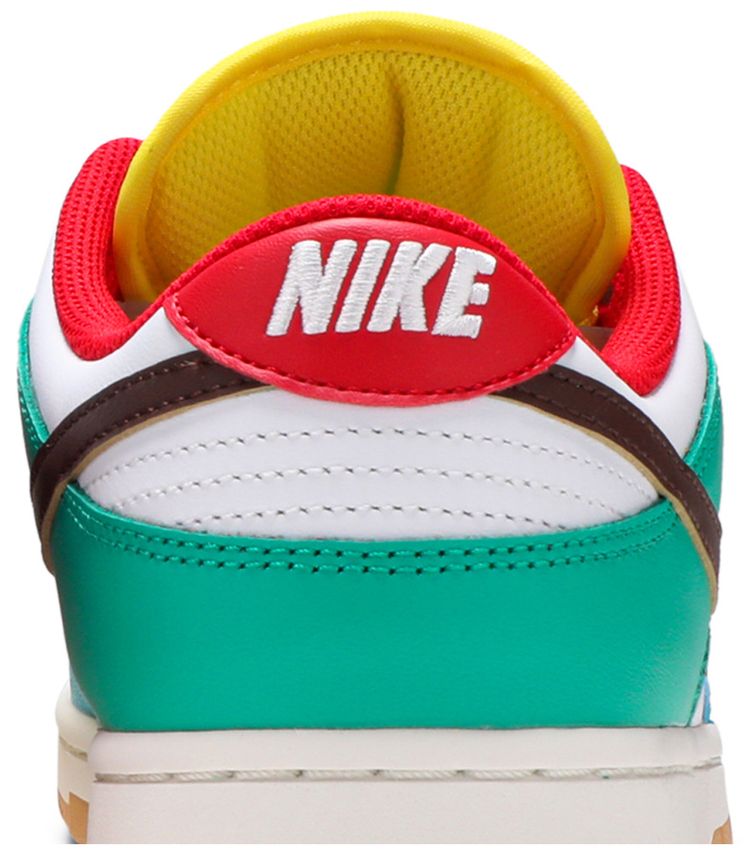 Dunk Low SE Free99   White