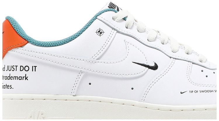 Nike Air Force 1 07 LE Starfish