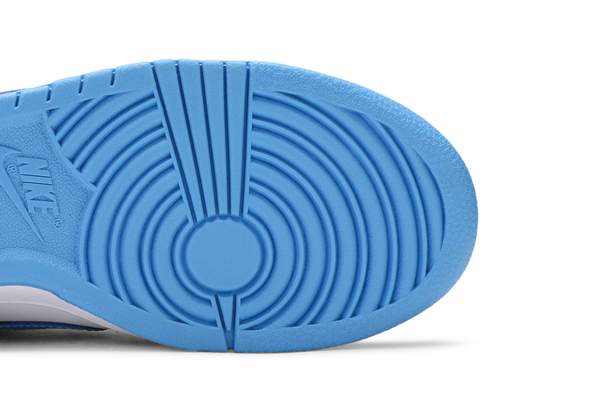 Buy Dunk Low GS 'University Blue' - CW1590 103 | GOAT