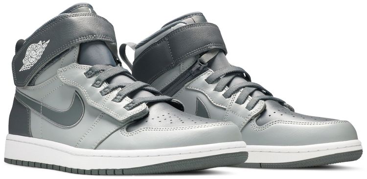 Air Jordan 1 High FlyEase Light Smoke Grey