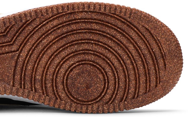 Nike Air Force 1 07 LV8 Pomegranate