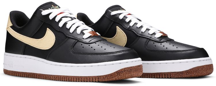 Nike Air Force 1 07 LV8 Pomegranate