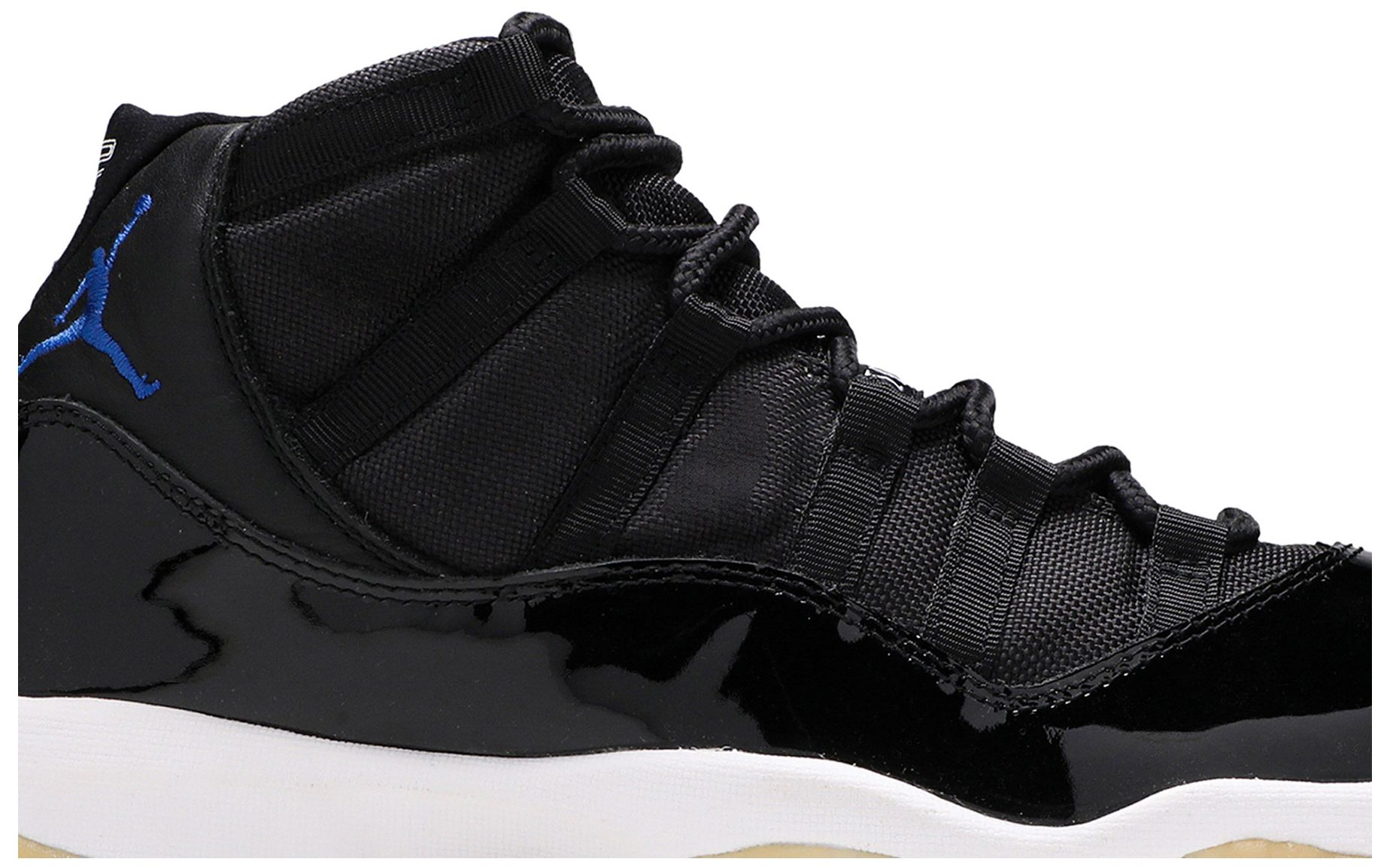 jordan retro 11 space jam