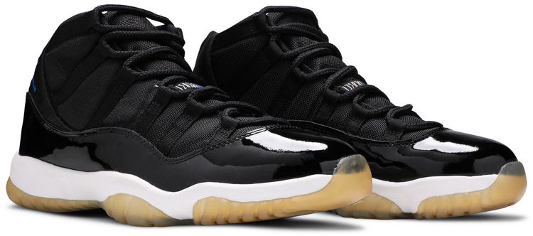 Air Jordan 11 Retro Space Jam 2000