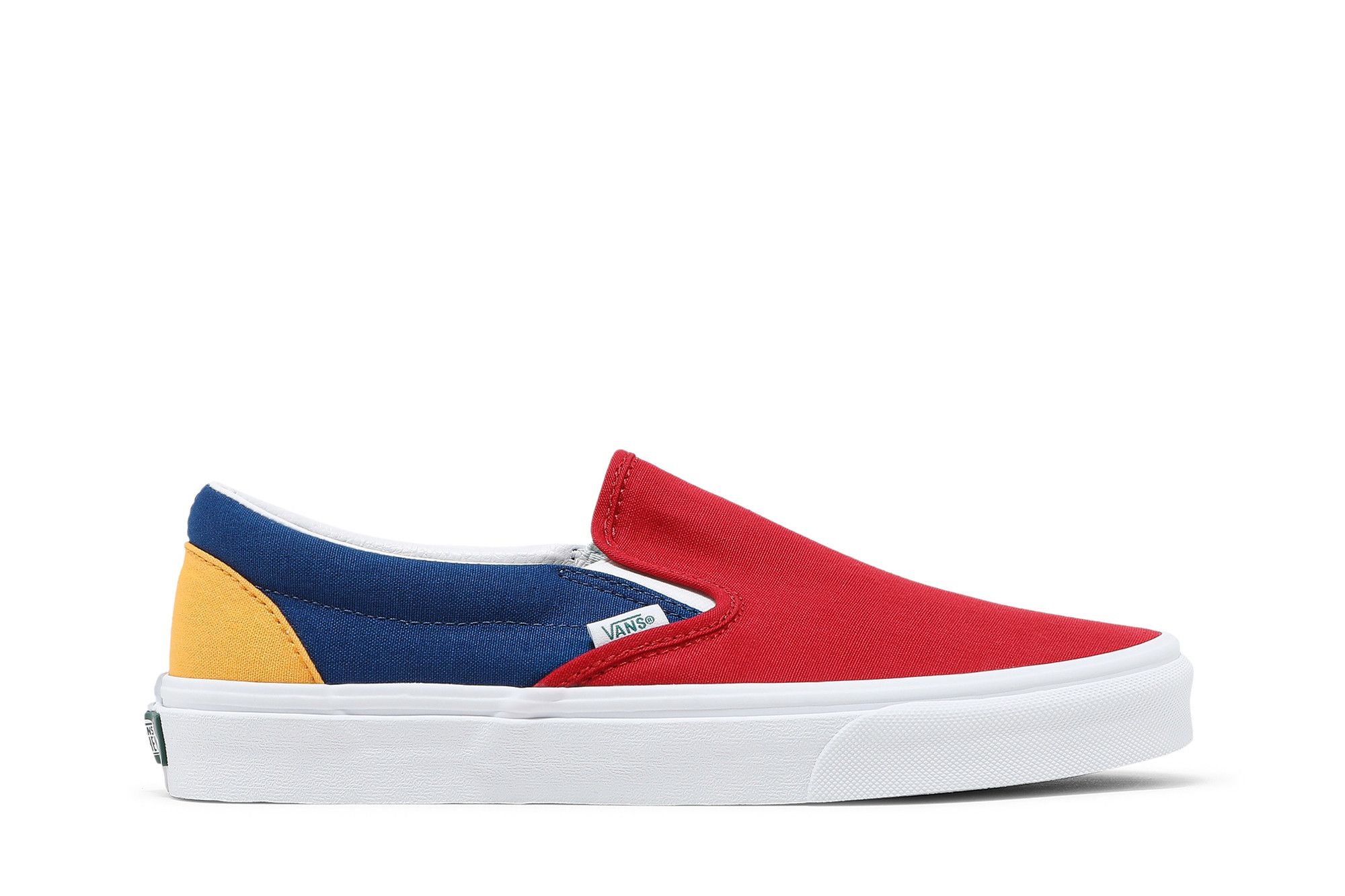 Slip on vans yacht club hot sale
