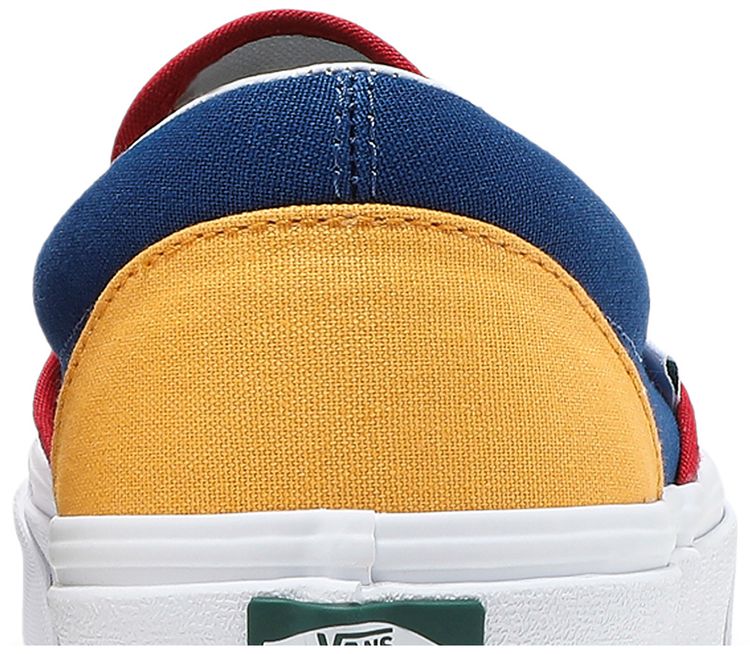 Vans Classic Slip On Yacht Club