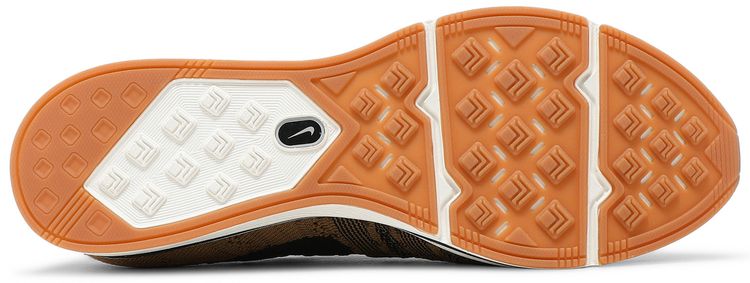 Nike Flyknit Trainer Golden Beige