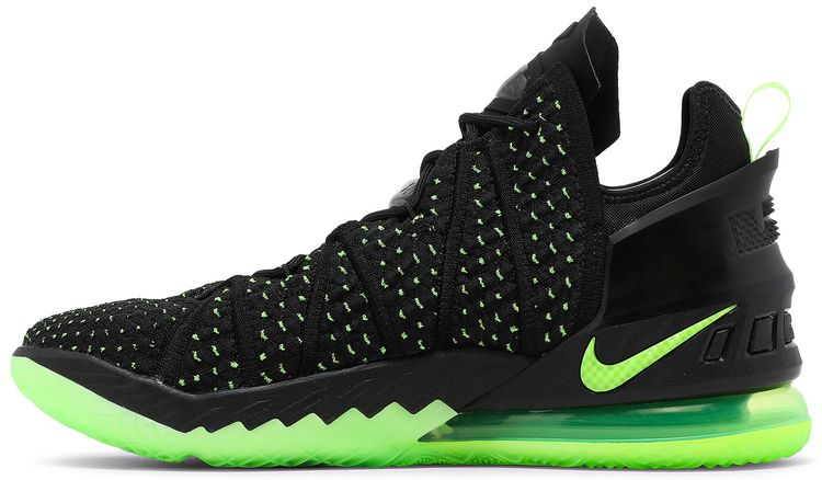 Nike LeBron 18 Dunkman