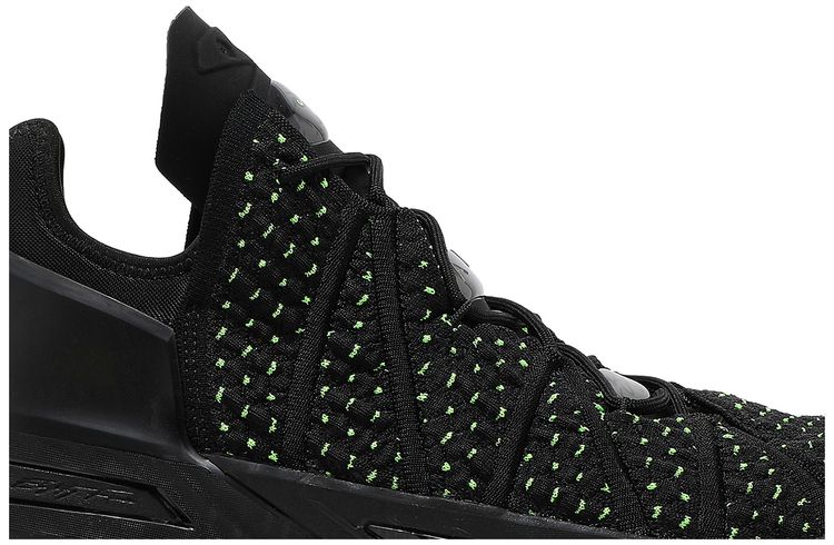 Nike LeBron 18 Dunkman