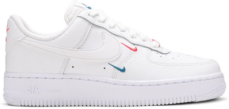 Nike Wmns Air Force 1 07 Essential Summit White Solar Red
