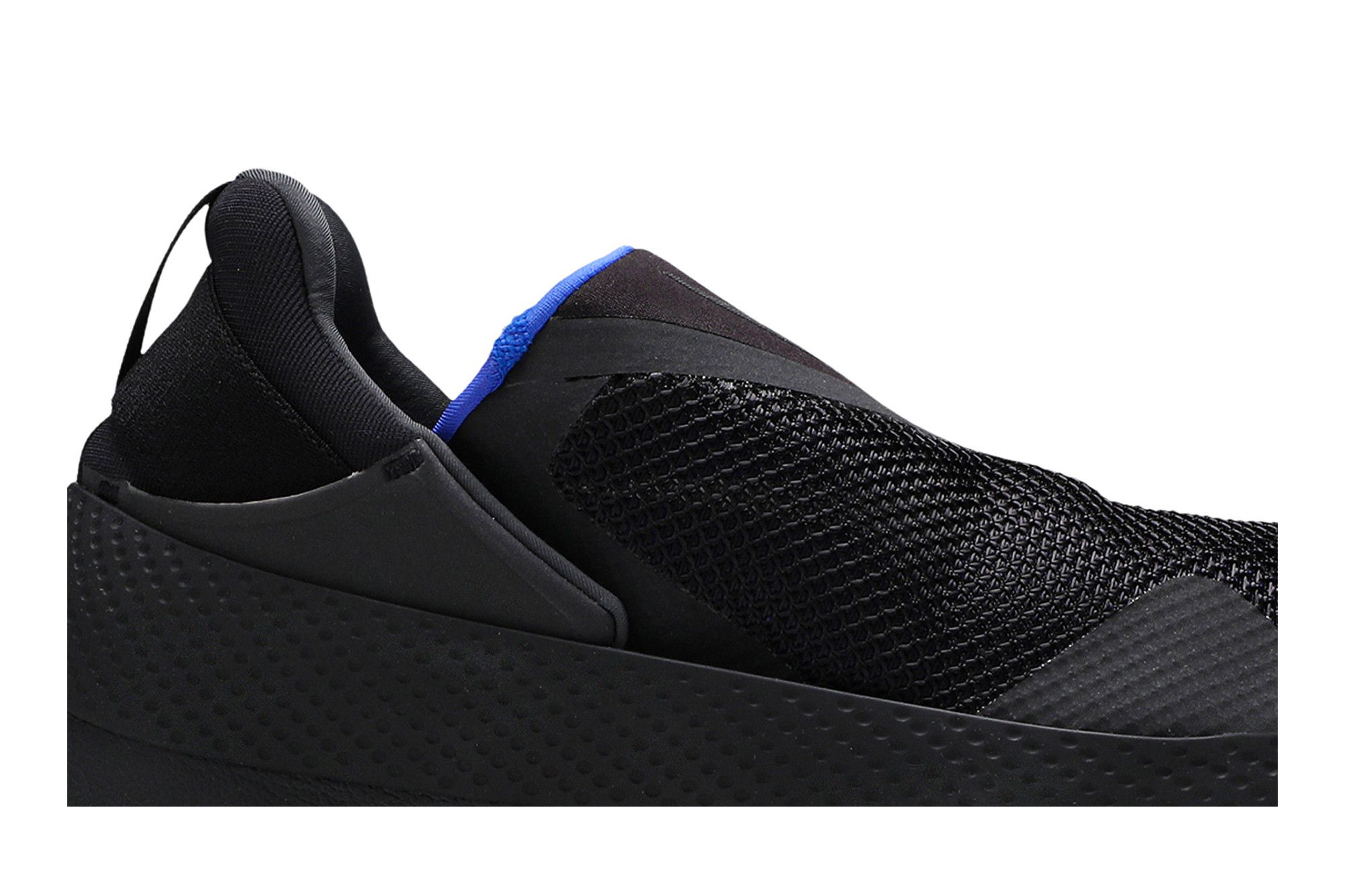 nike go flyease black stores