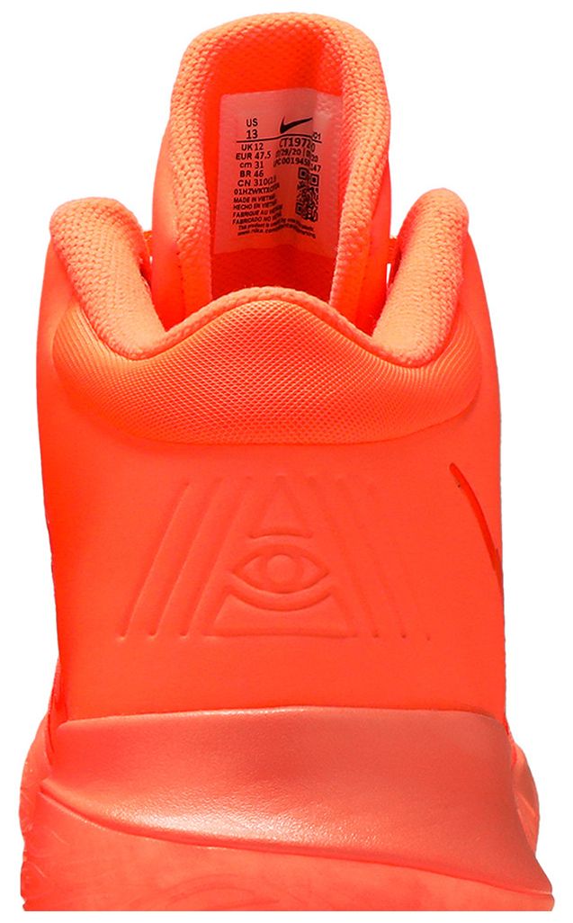 Kyrie Flytrap 4 Bright Mango