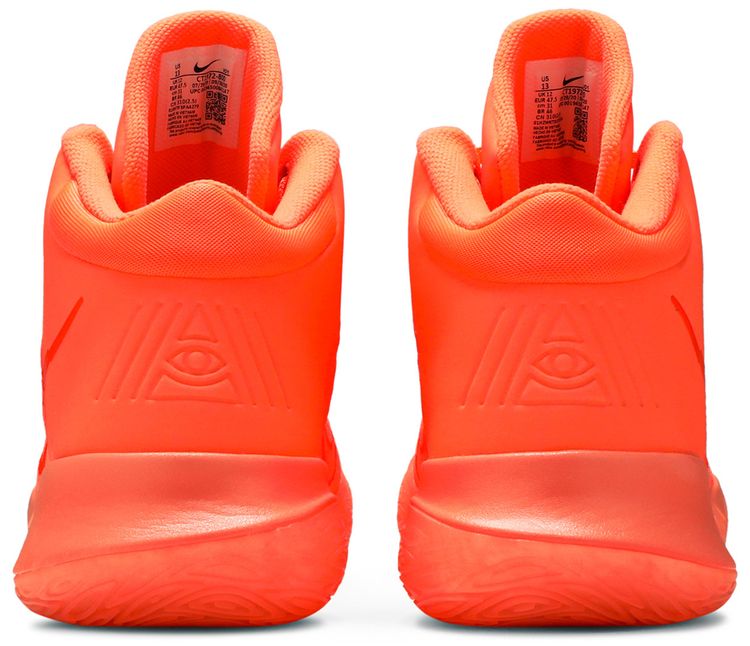 Kyrie Flytrap 4 Bright Mango