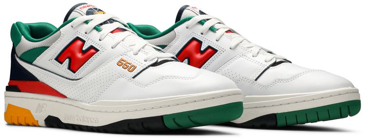 550 Oak Leaf Green Red