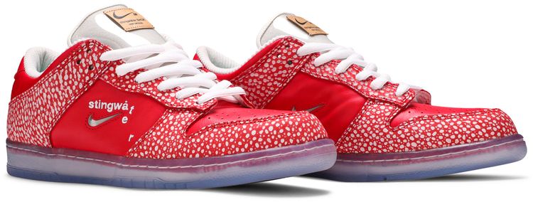 Stingwater x Dunk Low SB Magic Mushroom