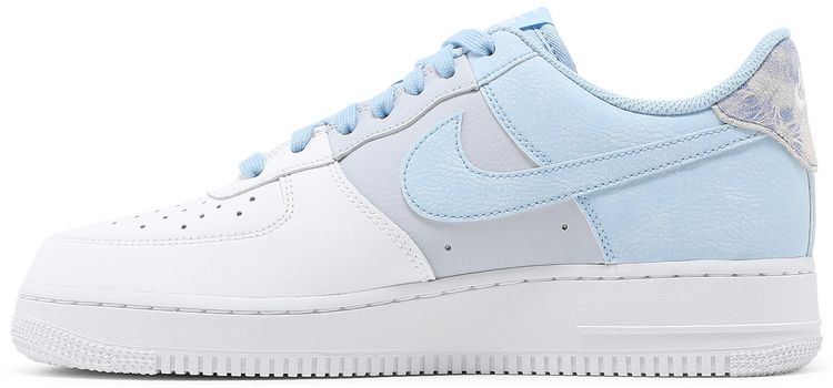 Nike Air Force 1 07 LV8 Psychic Blue