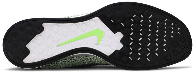 Nike Flyknit Racer Pistachio