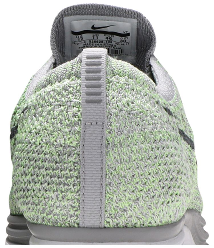 Nike Flyknit Racer Pistachio