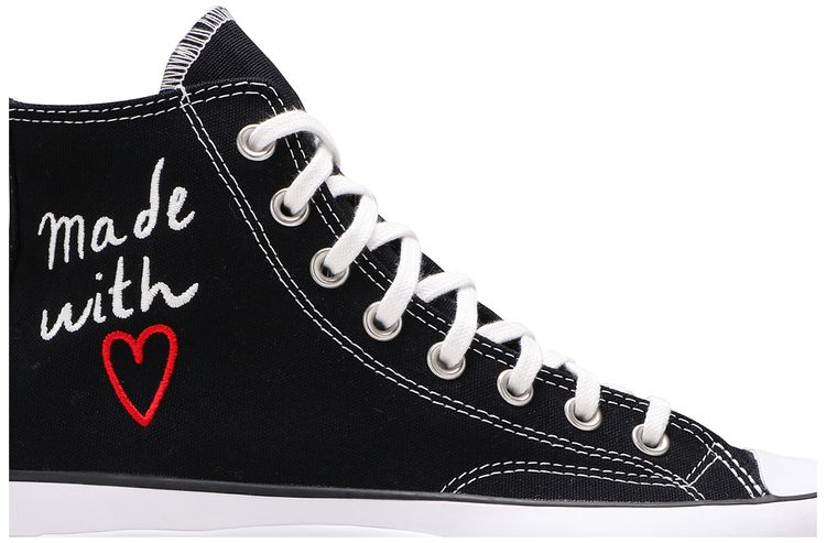 Converse Run Star Hike Valentines Day