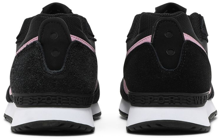 Nike Wmns Venture Runner Black Light Arctic Pink