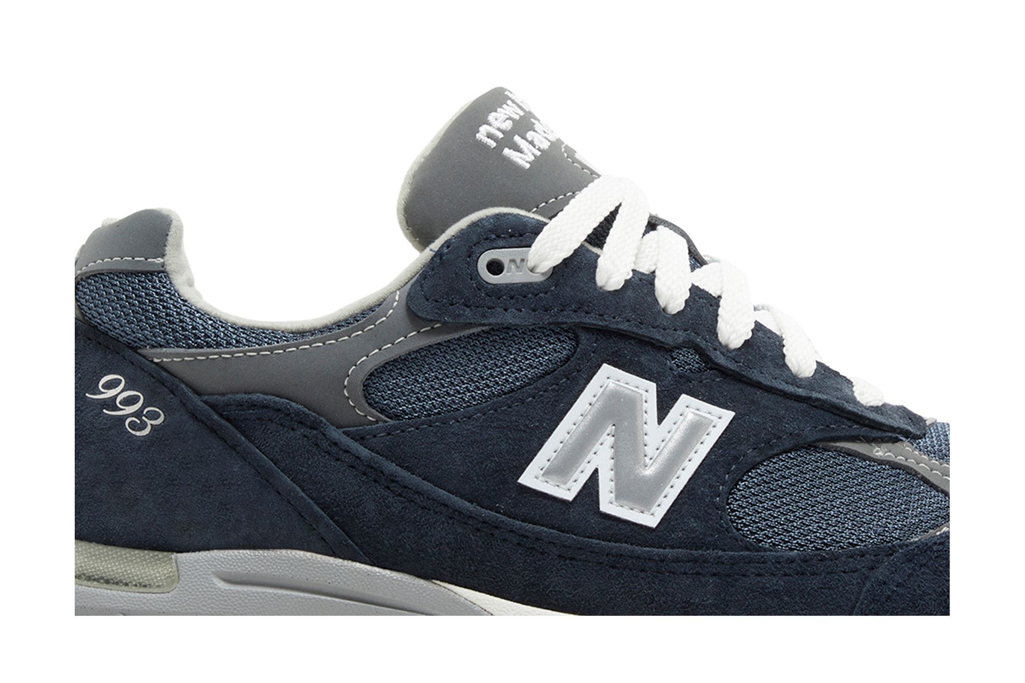 Size 5.0 993 Navy White