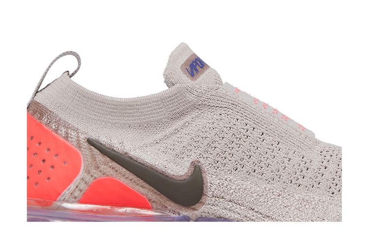 Moon Womens Nike Air Vapormax Flyknit Moc Nike Air VaporMax Moc