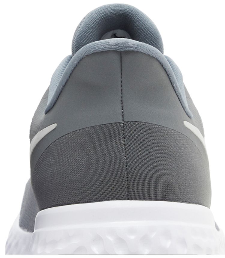 Nike Revolution 5 Cool Grey