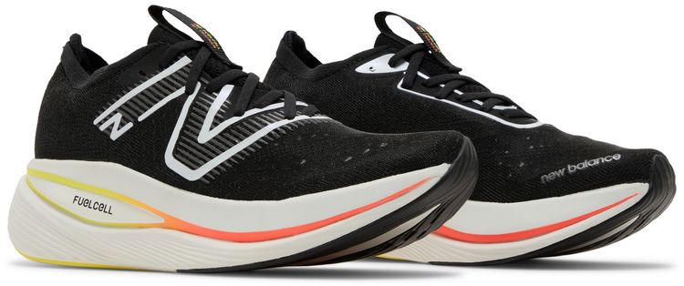 New Balance Wmns FuelCell SuperComp Black Neon Dragonfly