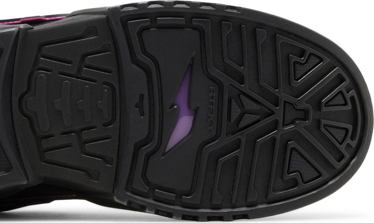 RTFKT x Dunk Genesis Void